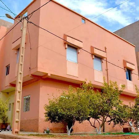 Appartement Avec Deux Chambres Climatise Errachidia Exterior photo