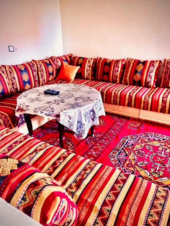Appartement Avec Deux Chambres Climatise
