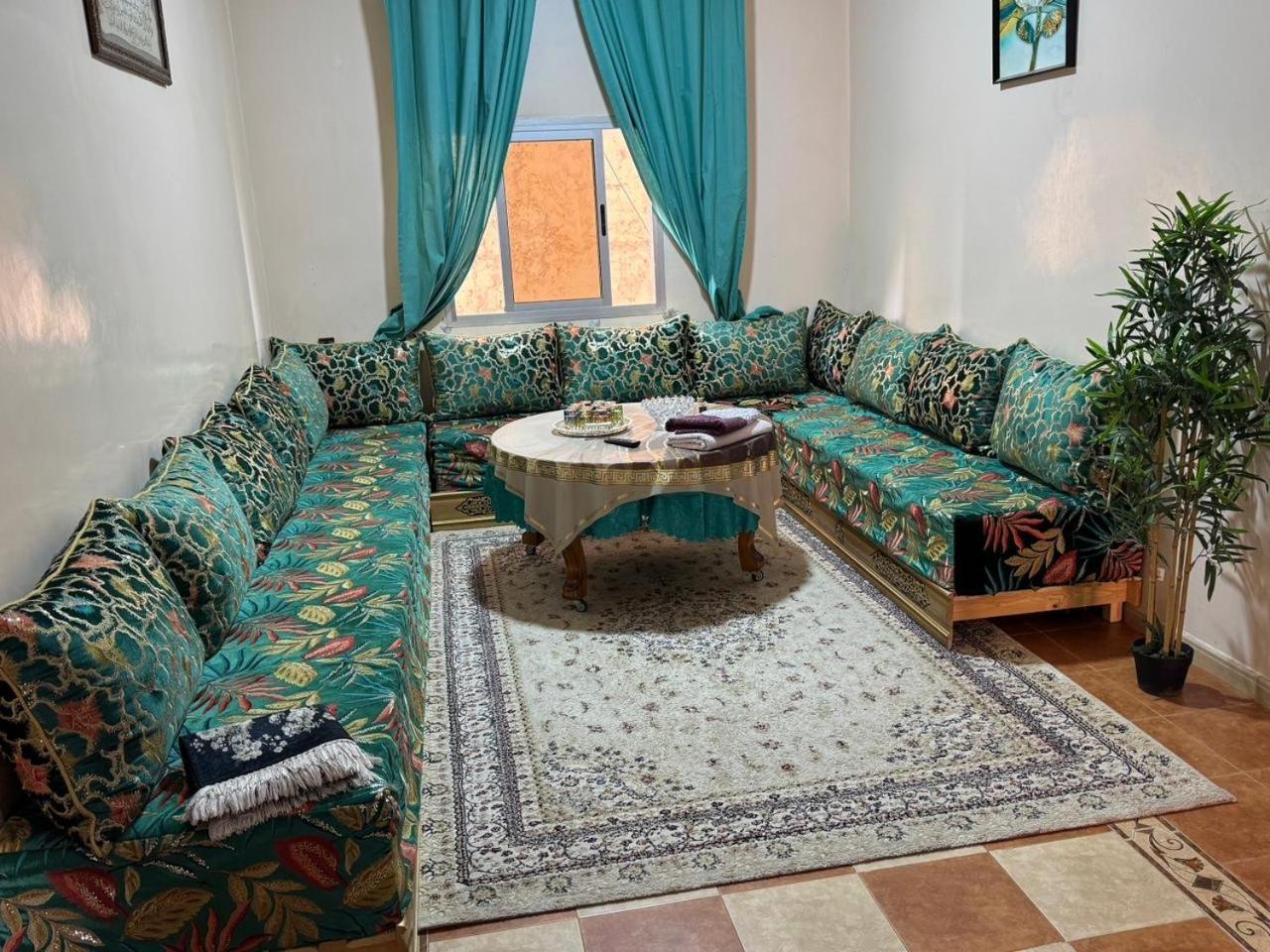 Appartement Avec Deux Chambres Climatise Errachidia